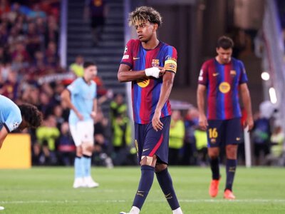 Awantura w Barcelonie, UEFA wkroczyła do akcji. Nie unikną kary