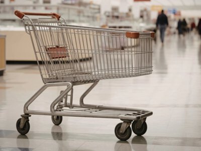 Polacy robią zapasy na kryzys. Nowe dane pokazują dużą zmianę