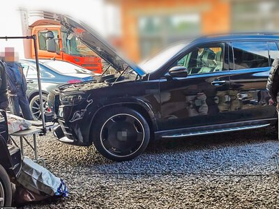 Kradli w Niemczech, rozkręcali w Polsce. Gang złodziei samochodów rozbity