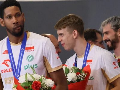 Sceny w samolocie z polskimi siatkarzami. Ludzie zareagowali od razu