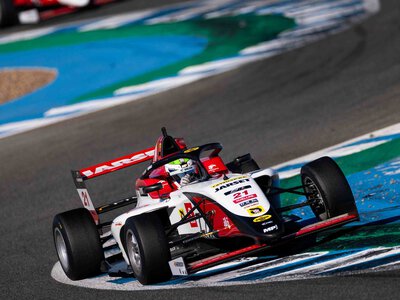 Łyżeń z kolejnym podium w Hiszpańskiej F4