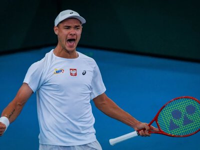 Rozstawiony z 1 czekał na ruch Majchrzaka. 6:2 Polaka, popis w ATP 500