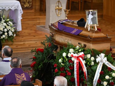 Rodzina i wierni pożegnali kapłana. Zginął po ataku w Jarosławiu