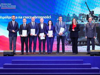 Polskie firmy zbrojeniowe dostały pieniądze od MON. Mają produkować więcej