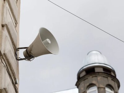 Wzorcowa ewakuacja urzędników z Zamościa. Mieszkańcy pytają: Co z nami?