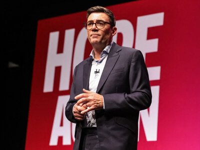 Więcej szkody niż pożytku. Brytyjski premier chce zbliżenia z UE