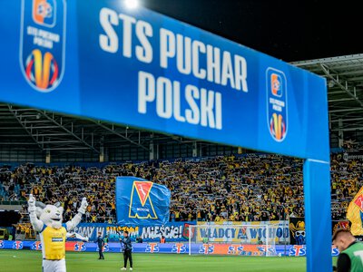 Te mecze 1/16 finału pokaże TVP Sport. Dziewięć transmisji w trzy dni