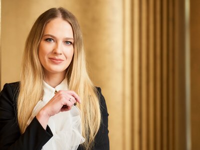Wygrywają przetarg za przetargiem i produkują miliardy. Wszyscy kupują od Polaków