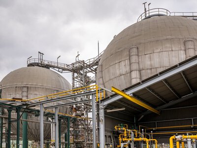 Hemiczny gigant przedłuża kluczowe porozumienie