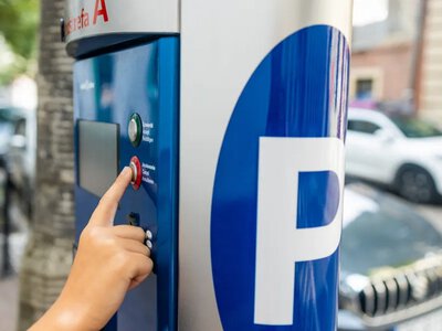 Fałszywe kody QR na parkomatach w Krakowie. Urzędnicy ostrzegają przed oszustwem