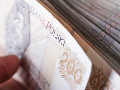 Płaca minimalna wzrośnie do 4950 zł. Jest jednak haczyk