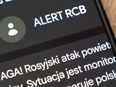 Alert RCB każe szukać schronu. Lekarz pyta wprost: tylko gdzie ten schron?