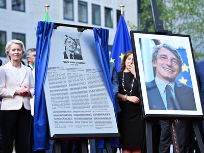 PE upamiętnił Davida Sassolego. Jeden z budynków nosi jego imię