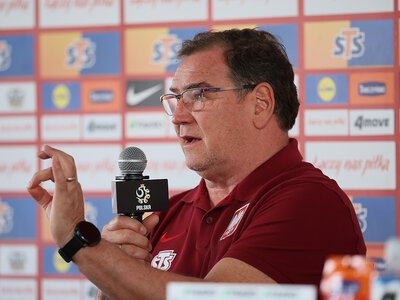„Jak nie ma wyników, to jest jazda”. Trener pod coraz większą presją