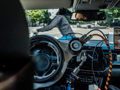 Nowa mobilność to coś więcej niż elektryki. Jak Polska buduje kompetencje dla transportu przyszłości