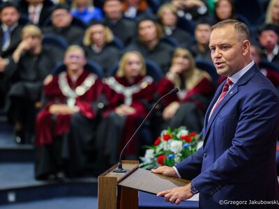 Nawrocki zwrócił się do studentów. Gościł na inauguracji roku akademickiego w Gorzow…