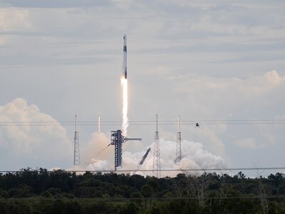 Rekordowo krótki lot w kosmos. Misja zaczęła się z dużym poślizgiem