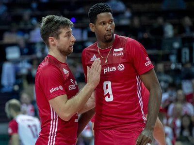 Polacy ratowali giganta. Historia się powtarza. Upadek jest coraz bliżej
