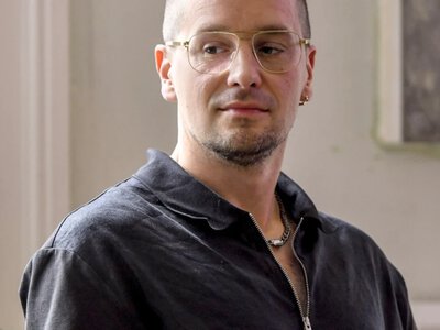 Zalewski przez lata nie wiedział, że jest synem aktora. Dziś nadrabia