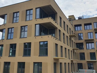 Zapłacili i nie dostali mieszkań. Teraz sami mogą dokończyć budowę