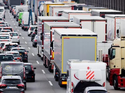 3228 butelek miało trafić do Polski. Zablokowano cały transport