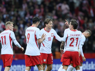Rumun podał do... Zielińskiego. Kuriozalny gol dla Polski [WIDEO]