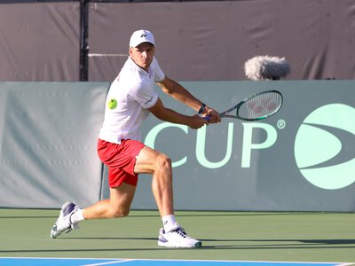 Hubert Hurkacz gra o kolejny finał ATP! Hurkacz – de Minaur: kursy i typy