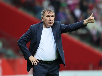 Hagi bombardowany pytaniami o dymisję. Mam nadzieję zostać jak najdłużej