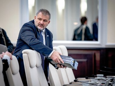 Niepotrzebny ferment. Rządzący zirytowani wpadką. Waldek się wkurzył
