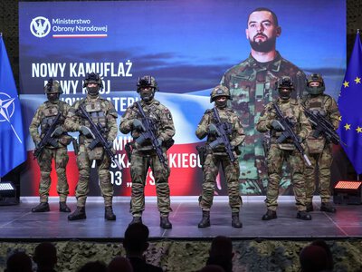Tak wygląda nowy mundur Wojska Polskiego. Kosiniak-Kamysz: MON wyda miliard zł na wyposażenie żołnierzy