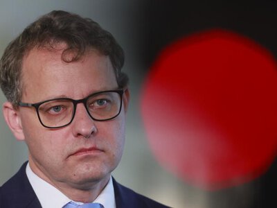 Tusk o Romanowskim: Jest mi obojętne, czy będzie miał list żelazny