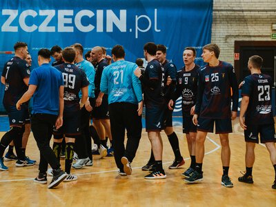 Niespodziewana porażka faworyta. Już tylko jeden zespół z kompletem punktów