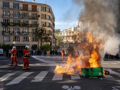 Zamieszki we Francji, nastolatek chwycił granat. Doszło do tragedii