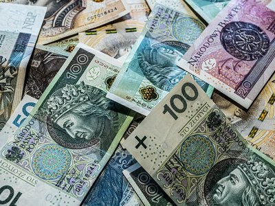 Zakaz płacenia gotówką. Unia Europejska wprowadzi nowy limit