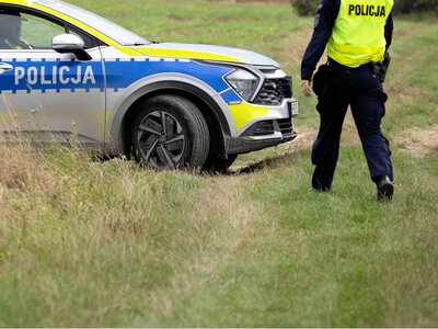 Zagórze. Ciało 73-latki znalezione w domu. Trwa policyjna obława