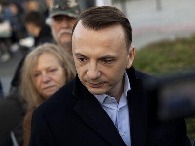 Miliony, rodzinny biznes i czwarty marsz po władzę. Kim naprawdę jest Łukasz Gibała