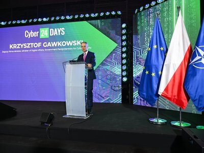 Koniec taryfy ulgowej dla firm. Gawkowski: Będziemy wskazywać palcem