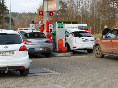 Paliwo w Polsce bije cenami sąsiadów. Orlen szykuje się na więcej klientów