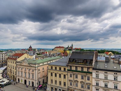 Pałac Potockich tętni kulturą w październiku. Festiwale, wystawy i spotkania z twórcami