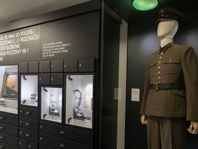Nowa wystawa w Muzeum Poczty Polskiej w Gdańsku. Pokazuje dramat obrońców z 1939 r.
