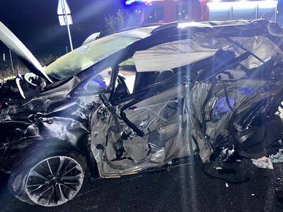 Tragiczny finał szaleńczego rajdu. Kierowca mógł pędzić nawet 270 km/h