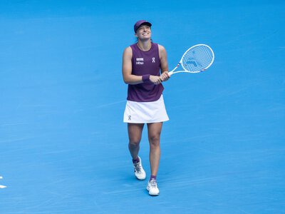 WTA Pekin 2026. Gdzie oglądać mecz Elise Mertens - Iga Świątek? Będzie w TV? O której godzinie?