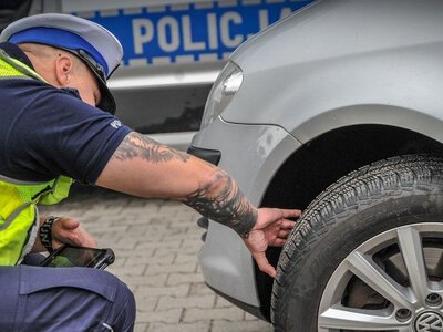 Przekroczysz granicę Polski i masz problem. Nasi sąsiedzi nie mają litości. Mandaty za opony