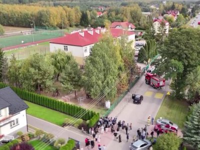 Zatrzymania nastolatków za groźby w sieci
