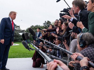 Trump sugeruje Ukrainie zmianę prezydenta. Zełenski „przysparza problemów”