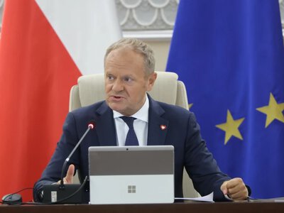 Ataki w szkołach. Tusk zwołuje pilną odprawę