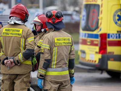 Kilkaset osób ewakuowano ze szkoły na Mazowszu. „Duszności i zawroty głowy”