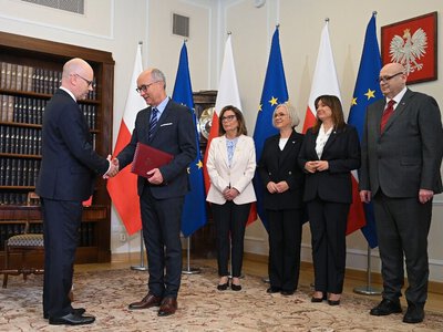 „Czas na skuteczne działanie TK”.  Czarzasty po ślubowaniu Berka