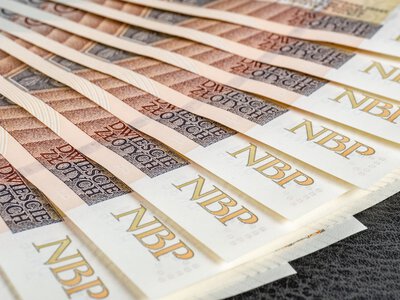 Banknot 19 zł naprawdę istnieje. To nie jest ściema ani AI