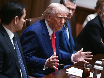 Trump rozważa ruch wobec Ukrainy, doniesienia mediów. Szef CIA przeciwny